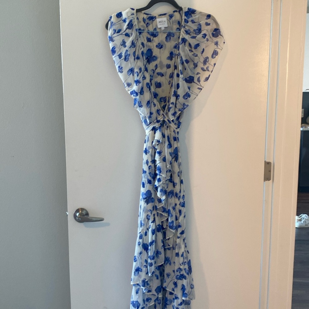 Beautiful MISA dress in small, floral print
